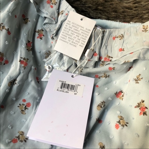 Gal Meets Glam Patricia Maxi - Picture 2 of 6